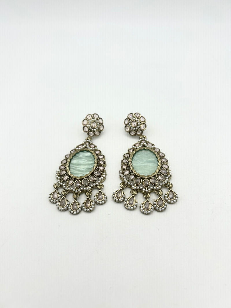 AM024 Gold and Mint earrings polki