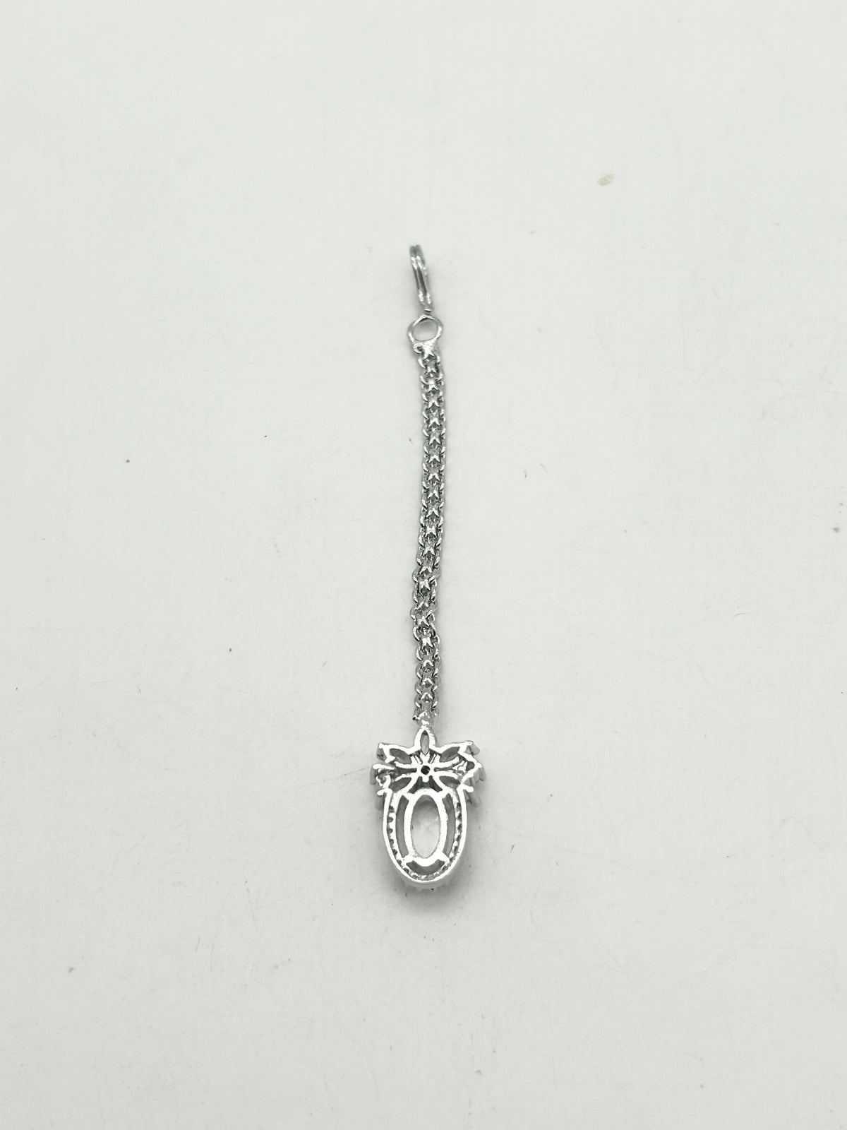 AM667 Silver tikka American diamond