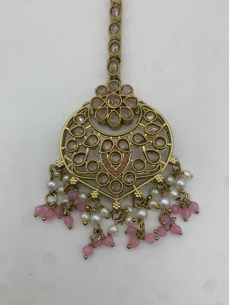 Pastel pink and gold necklace set