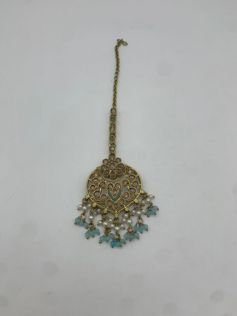 Gold and pastel blue necklace set