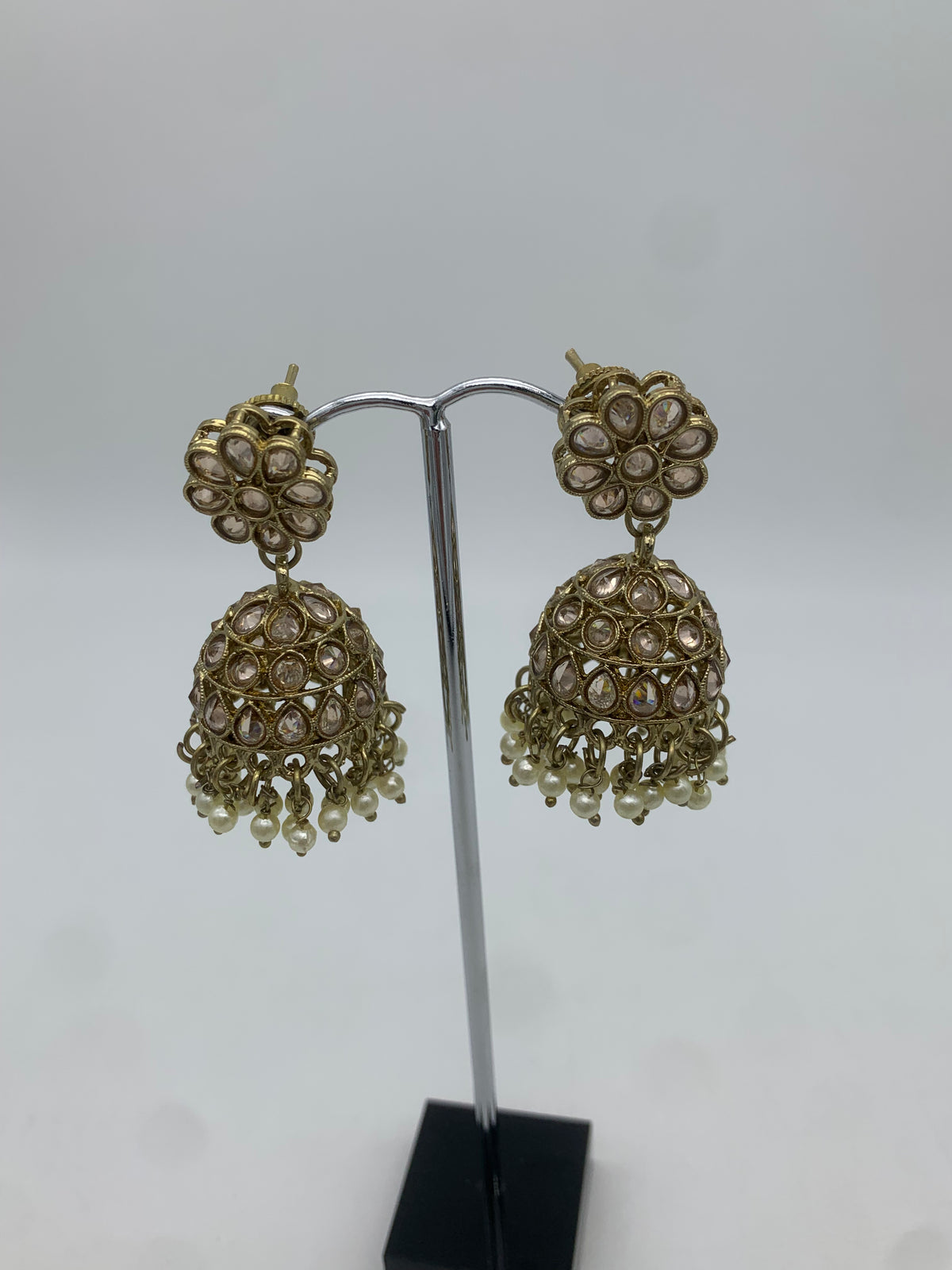 Gold necklace set