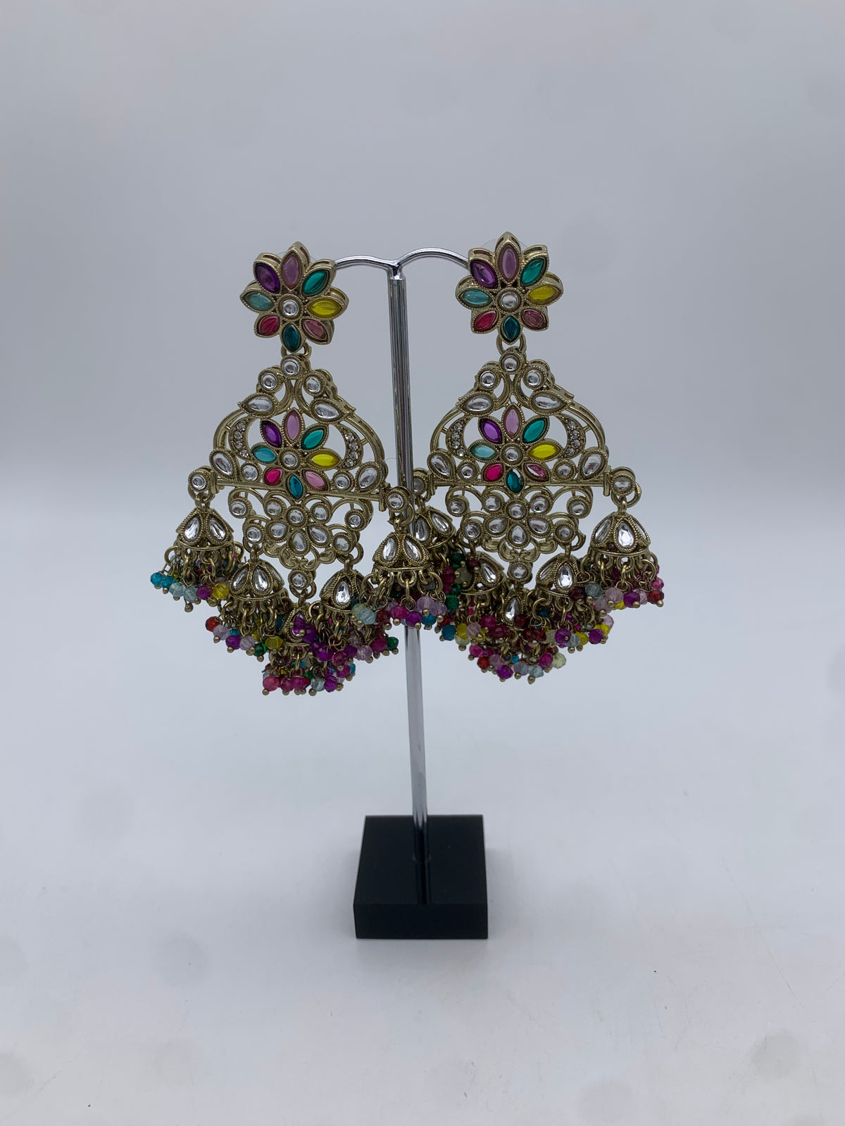 Gold multicoloured earrings