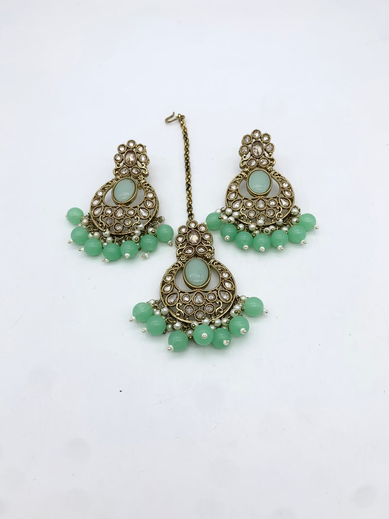 AM601 Gold and Mint earrings and tikka set Polki