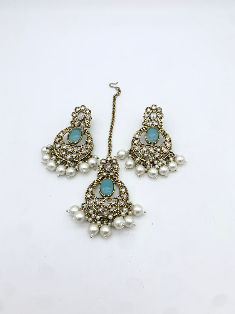 AM602 Gold and Blue earring and tikka set Polki