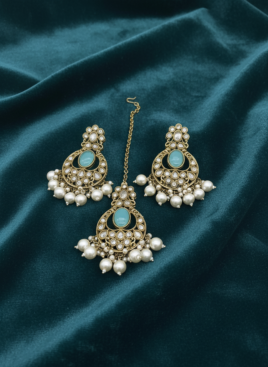 AM602 Gold and Blue earring and tikka set Polki