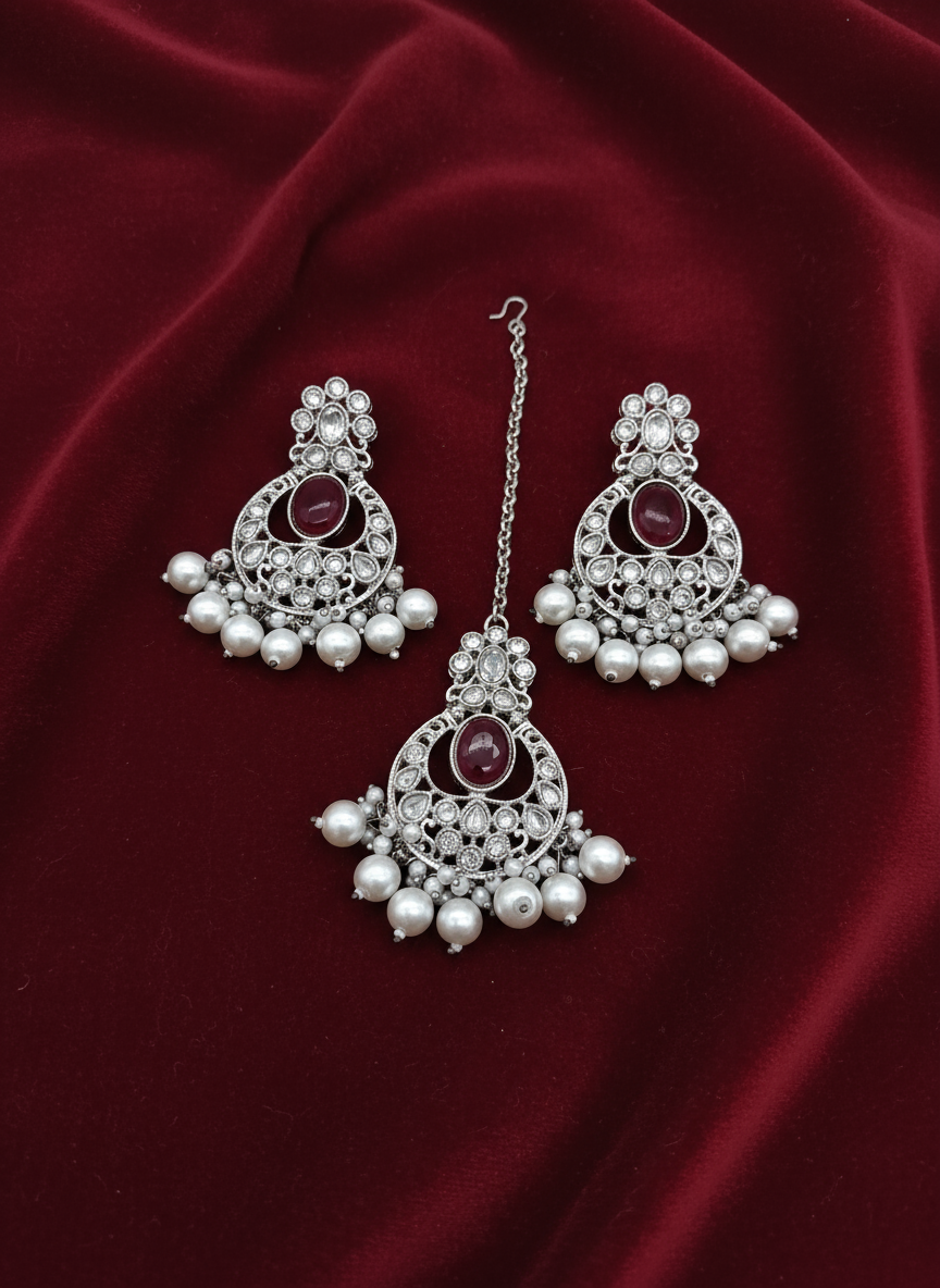 AM601 Silver and Maroon Earring and tikka set Polki