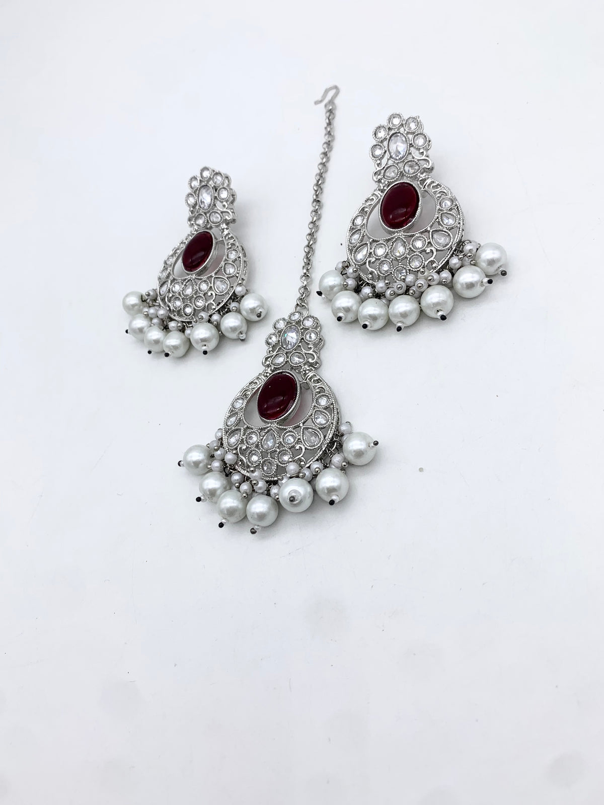AM601 Silver and Maroon Earring and tikka set Polki