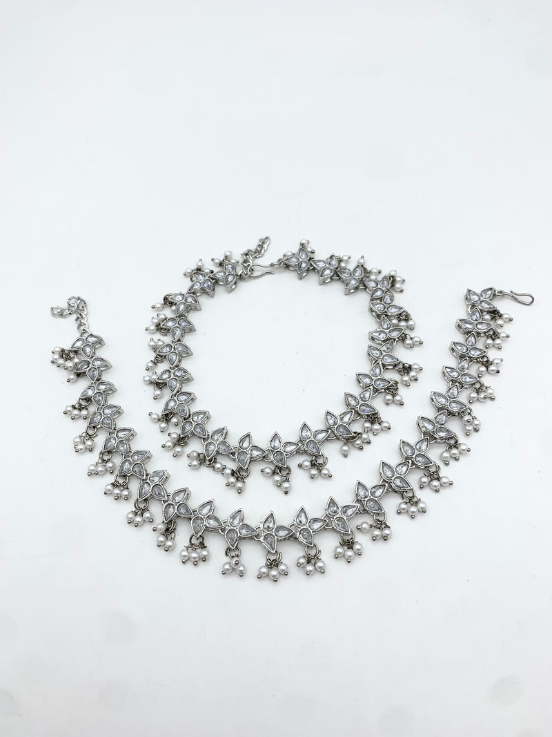 AM402 Silver necklace polki