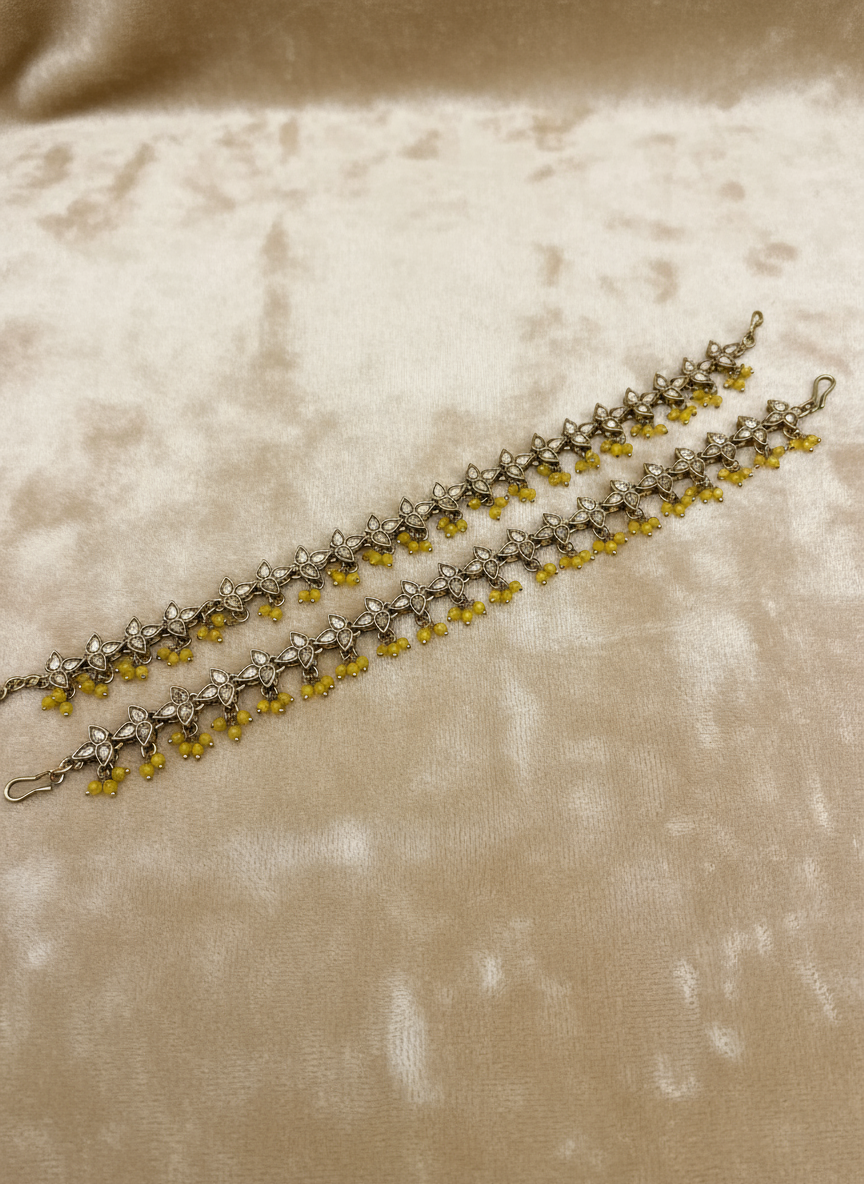 AM402 Gold and Yellow anklets