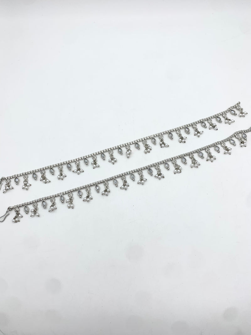 AM404 Silver anklets polki