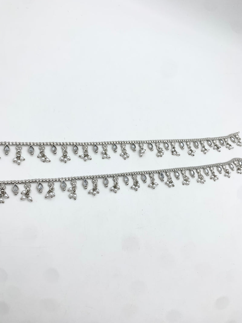 AM404 Silver anklets polki