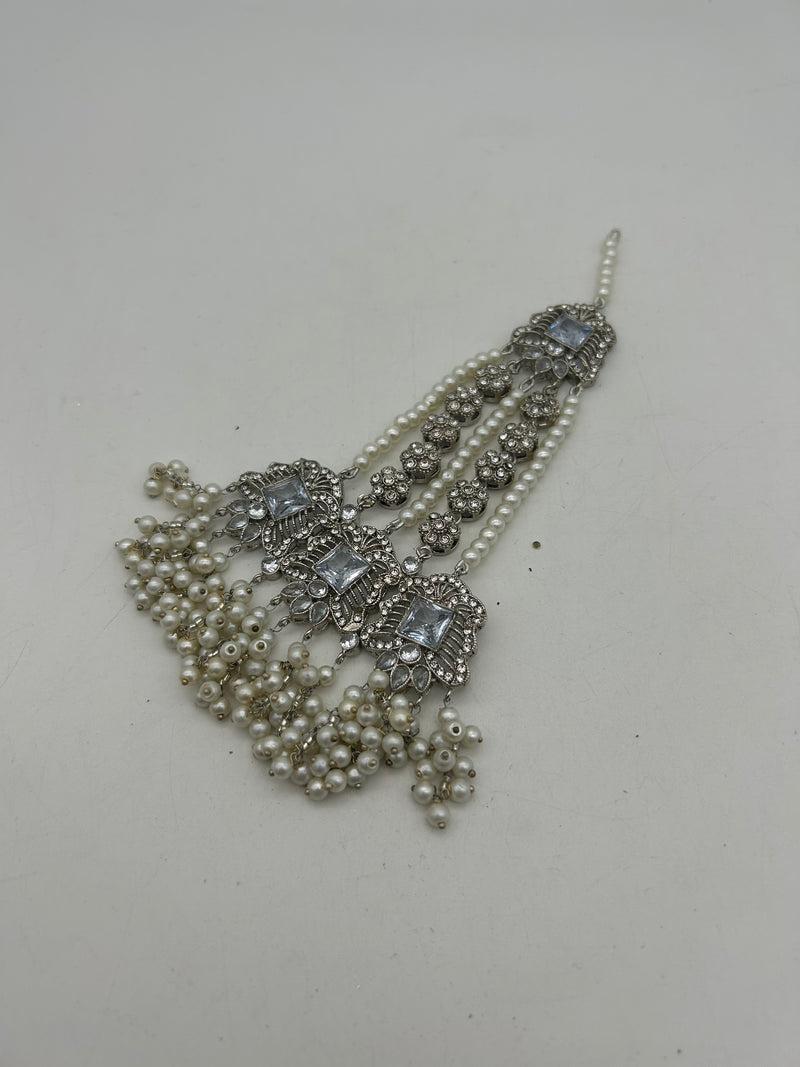 AM300 silver bridal necklace and choker set Polki