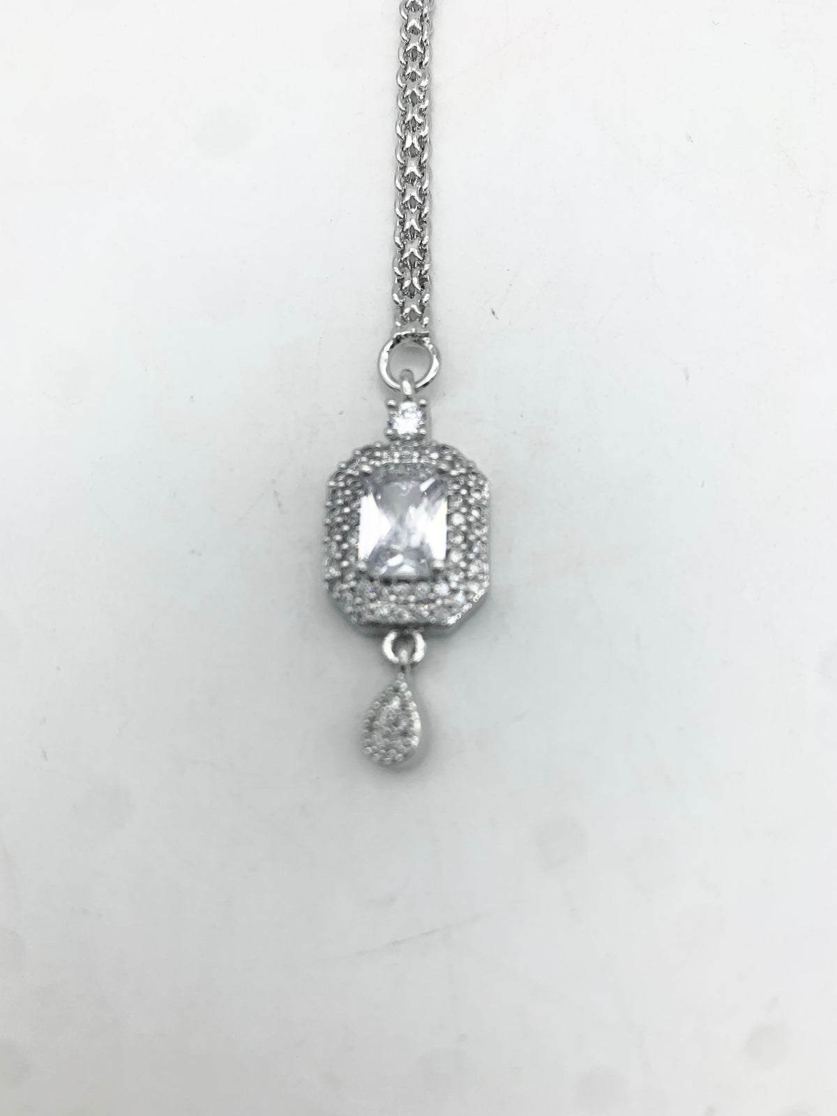 AM668 Silver tikka American diamond