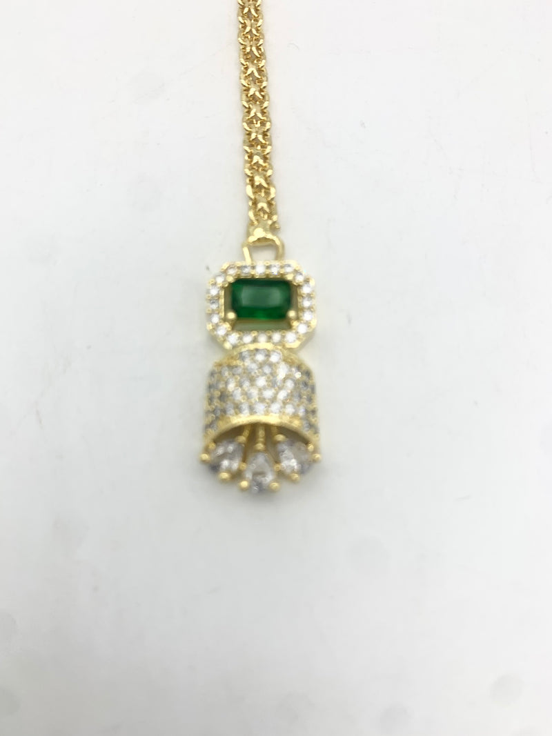 AM669 Gold and Green tikka American diamond