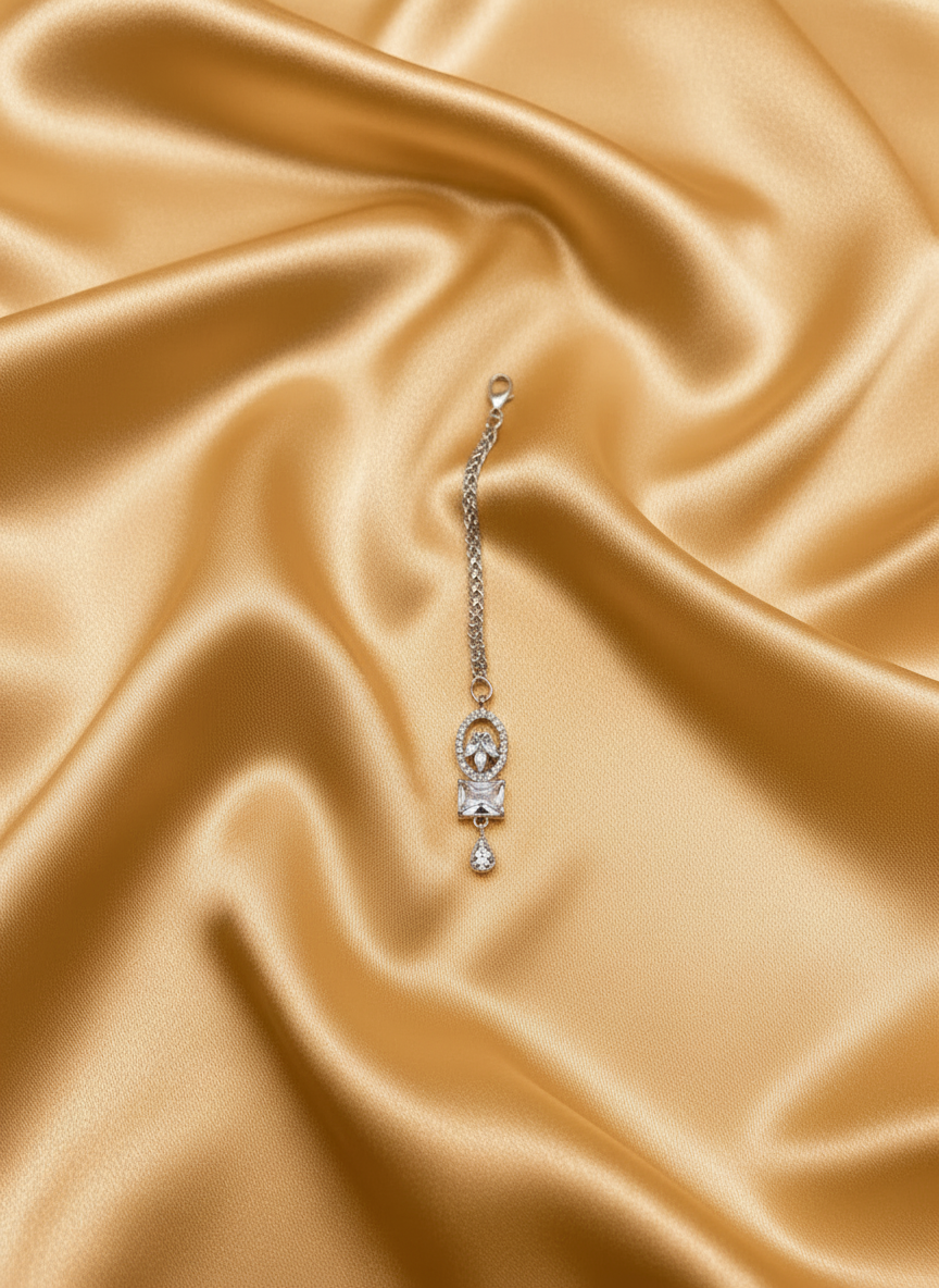 AM670 Silver tikka American diamond