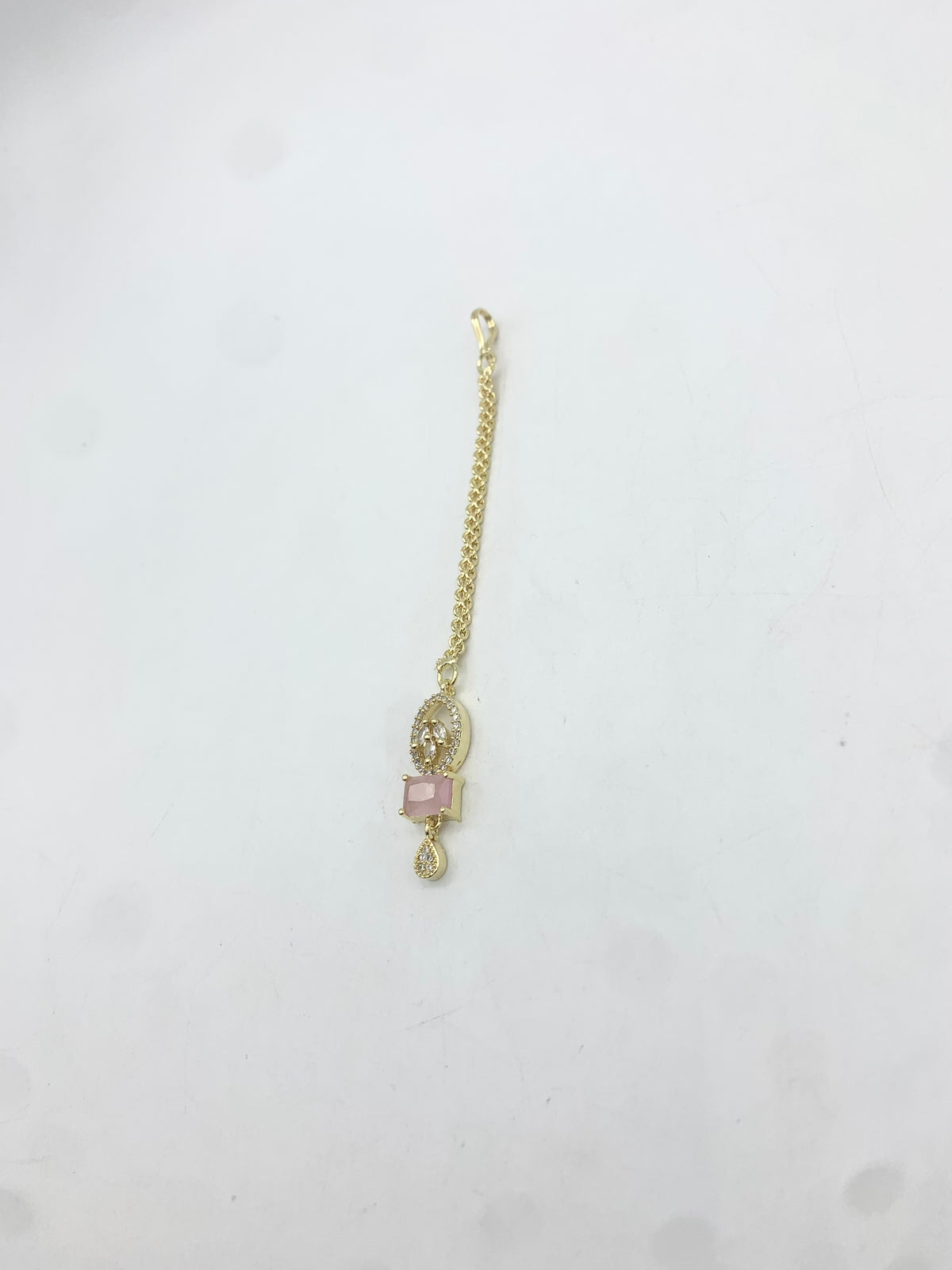 AM670 Gold and Pink tikka American Diamond