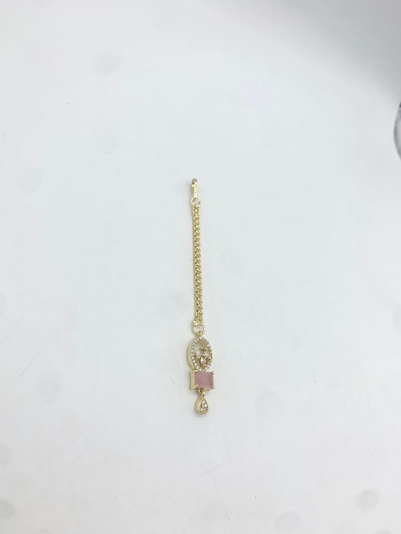 AM670 Gold and Pink tikka American Diamond