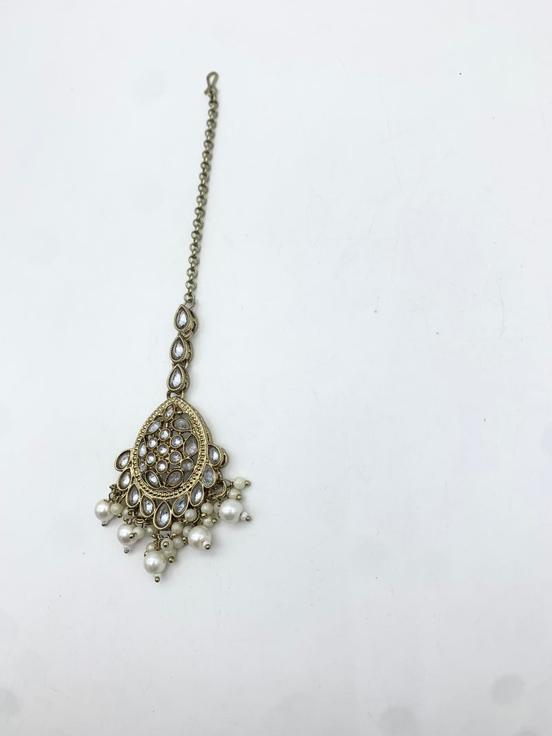 AM661 Gold and White tikka polki