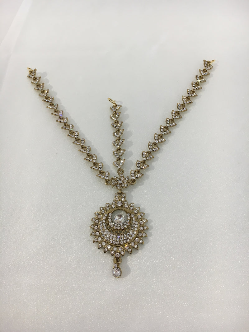 SH912 Gold and white headpiece image 0