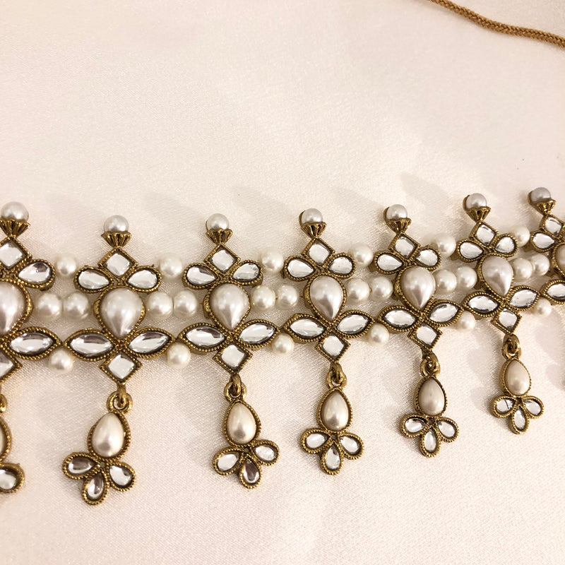 90 Gold and white beaded choker set image 1