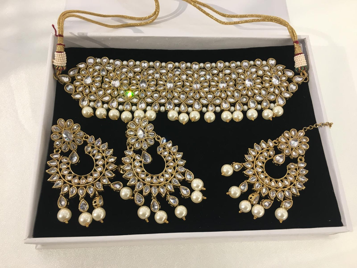 P10 Gold and white polki choker set image 3